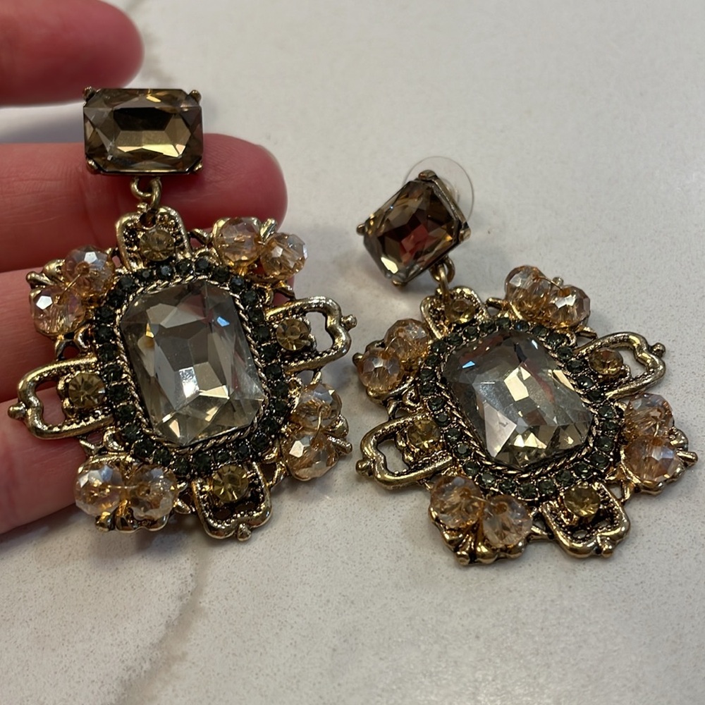 Crystal earrings - Picture 2 of 4